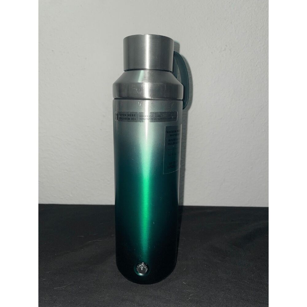 Starbucks 20 oz Vacuum Insulated Green Stainless Steel Water Bottle with Cup Lid